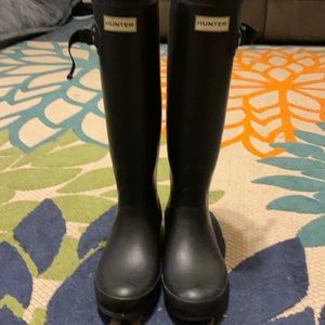 Women’s hunter rain boots, black, size 9